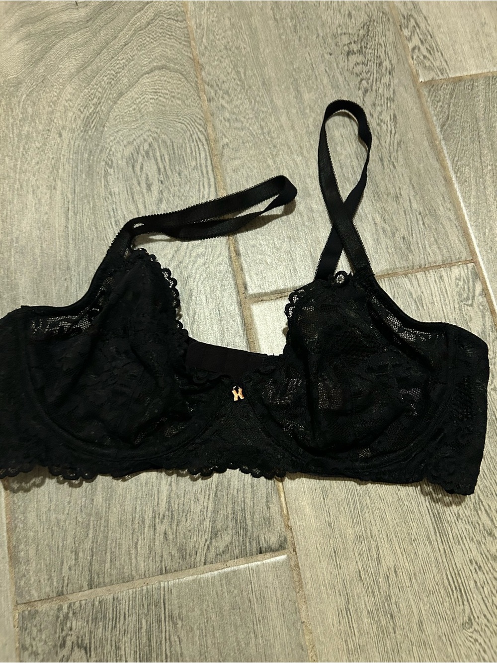Savage X unlined Black Lace Underwire Bra - size 36 C